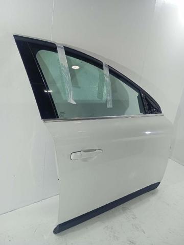 31365267 VOLVO Дверь передняя правая купить в Киев