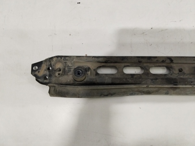 31368100 VOLVO Балка радиатора нижняя купить в Львов