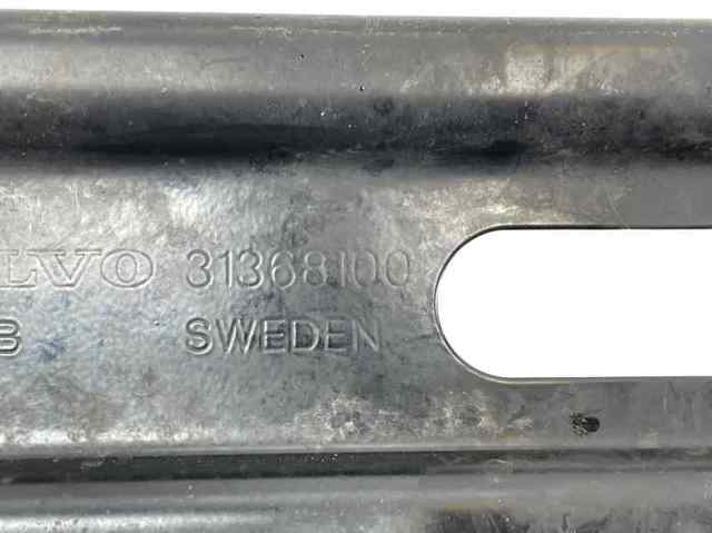 VOLVO 31368100 Балка радиатора нижняя в наличии Черновцы