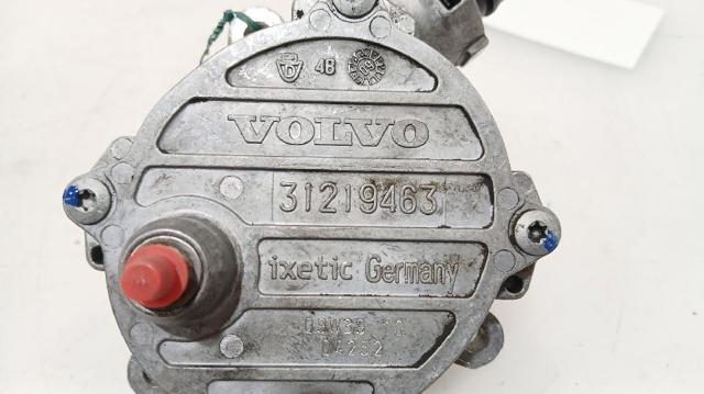 VOLVO 31375106 Насос вакуумный в наличии Ужгород