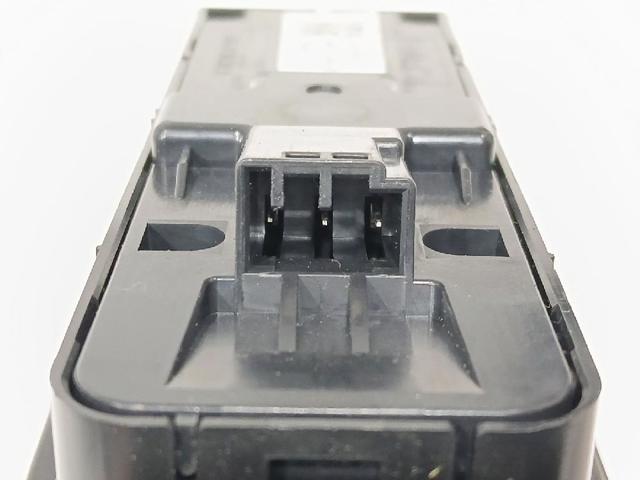 31376495 VOLVO Кнопочный блок управления стеклоподъемником передний левый купить в Одесса