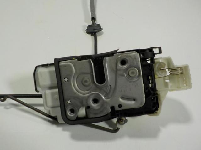 31391822 VOLVO Замок двери передней левой купить в Чернигов