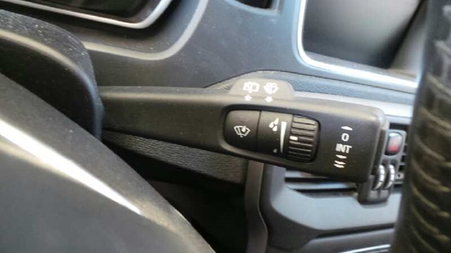 VOLVO 31394008 Переключатель подрулевой правый в наличии Днепр