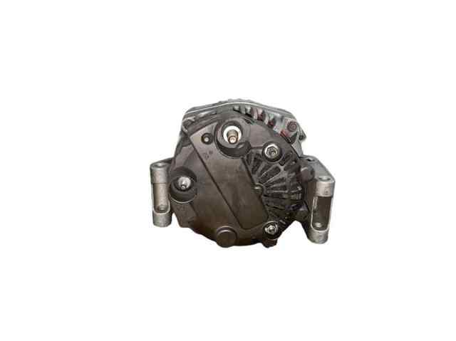 SUZUKI 3140085E00 Генератор в наличии Ирпень
