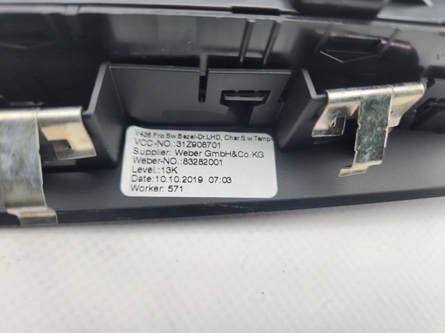VOLVO 31433406 Кнопочный блок управления стеклоподъемником передний левый в наличии Николаев