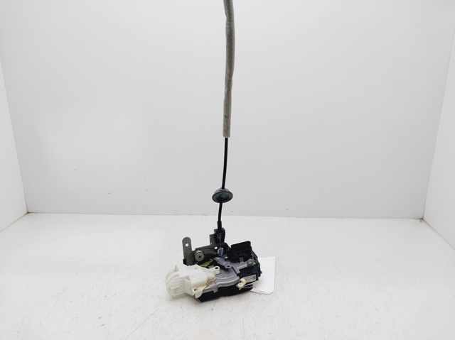 Fecho da porta dianteira esquerda Volvo V40 525, 526