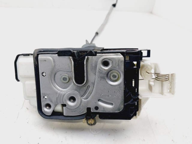 Fecho da porta dianteira esquerda Volvo V40 525, 526