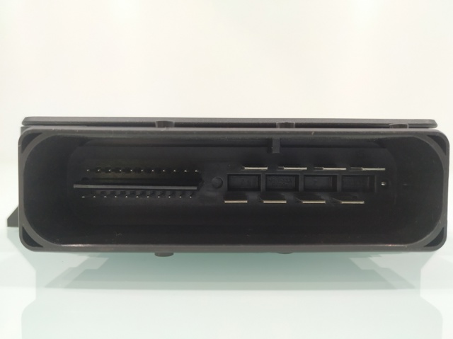 31445647 VOLVO Блок управления (модуль) электромеханического стояночного тормоза купить в Хмельницкий