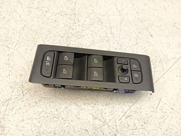 31456058 VOLVO Кнопочный блок управления стеклоподъемником передний левый купить в Харьков