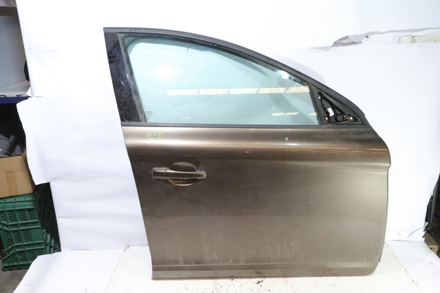 31457679 Дверь передняя правая купить Павлоград