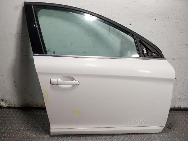 VOLVO 31457679 Дверь передняя правая в наличии Житомир