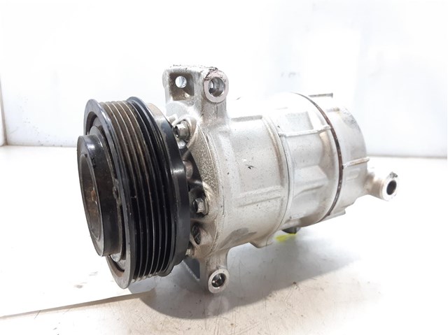 Compressor de ar condicionado para Volvo V40 Fastback (525.525) (2012-2015) T2 B4204T38 31469966