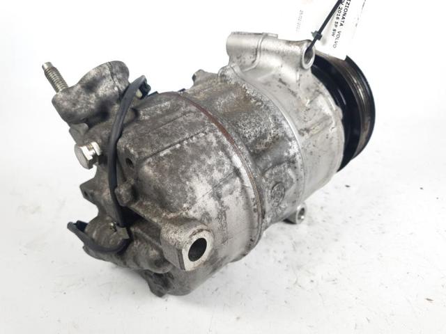 VOLVO 31469968 Компрессор кондиционера в наличии Днепр