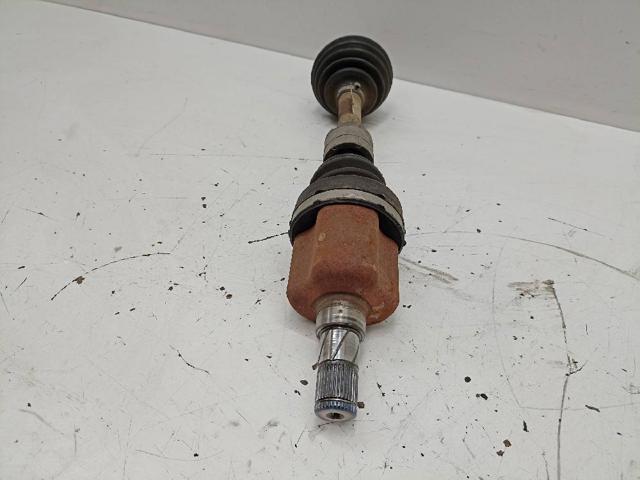 BMW 31608605467 Полуось (привод) передняя левая в наличии Кривой Рог
