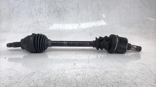 31608605473 BMW Полуось (привод) передняя левая купить в Хмельницкий