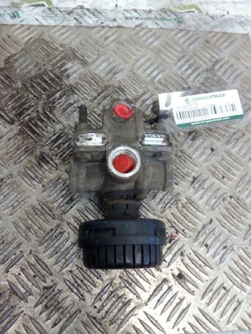 3173150 VOLVO Ускорительный клапан пневмосистемы купить в Сумы