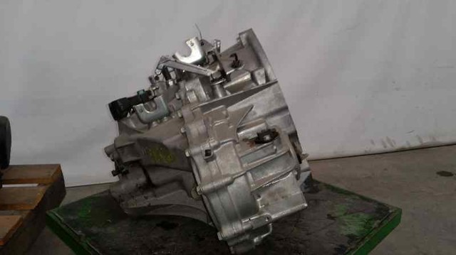 320103UB0B КПП в сборе (механическая коробка передач) купить Днепр