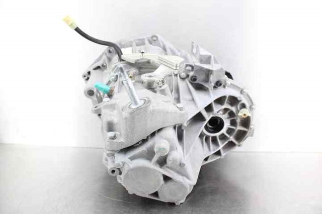 320105644R RENAULT КПП в сборе (механическая коробка передач) купить в Ровно