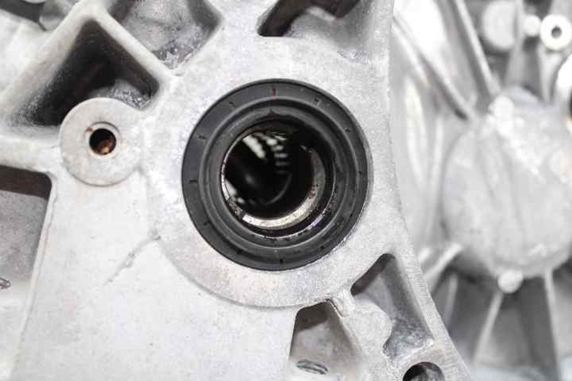 320105644R RENAULT КПП купить в Винница