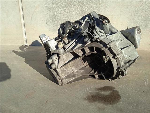 RENAULT 320108243R КПП в наличии Винница