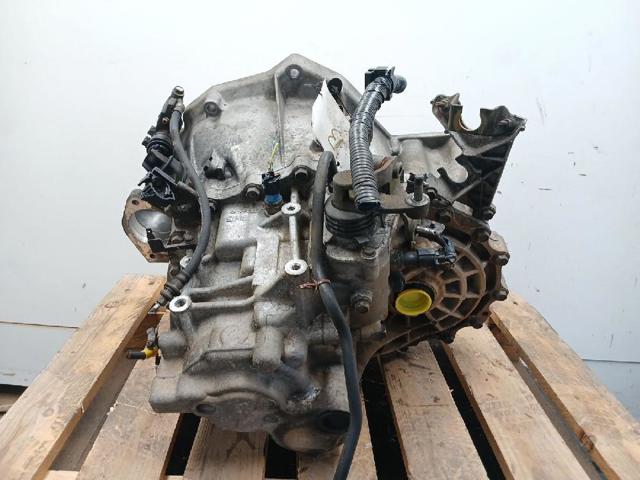 32010EQ06C NISSAN КПП в сборе (механическая коробка передач) купить в Ужгород