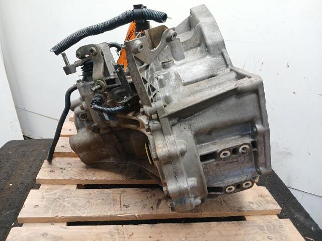 NISSAN 32010EQ06C КПП в наличии Полтава