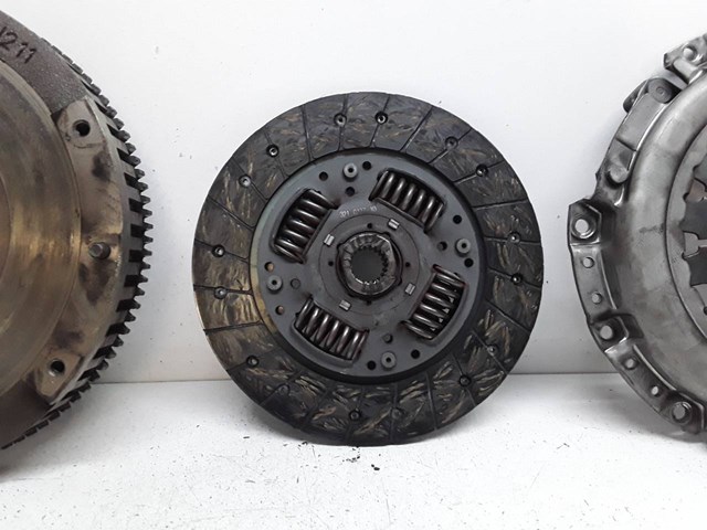 Disco de embraiagem 321012710 HYUNDAI