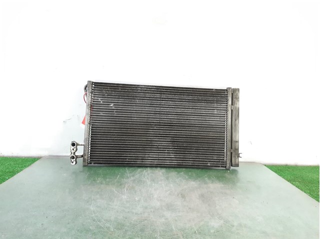 Condensador / radiador de ar condicionado para BMW 1 116 i M47N204D4 32133116453