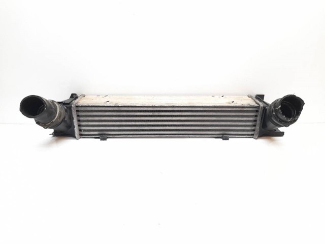 3213329 BMW Радиатор интеркуллера купить в Николаев