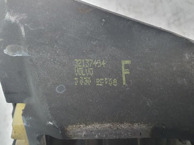 VOLVO 32137494 Правая подушка двигателя в наличии Киев