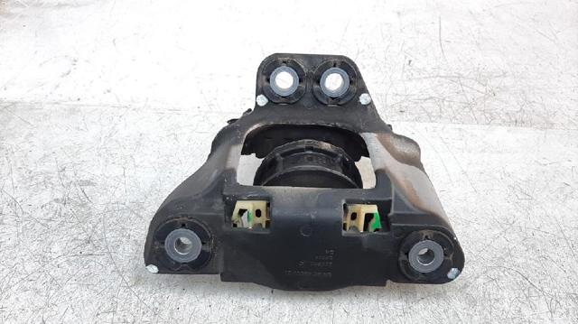 32137496 VOLVO Подушка (опора) двигателя правая купить в Чернигов