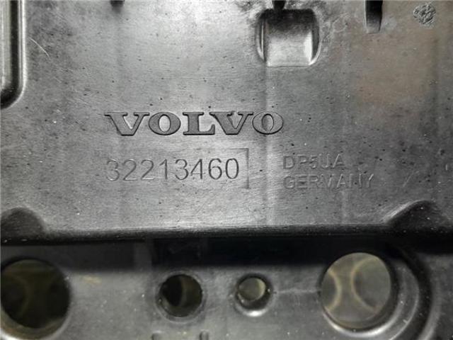 VOLVO 32213460 Клапанная крышка в наличии Хмельницкий