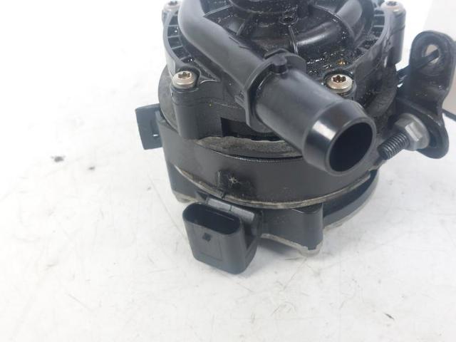 VOLVO 32222737 Дополнительная помпа в наличии Харьков