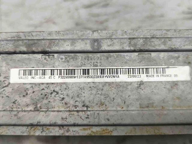 32249909 VOLVO Радиатор интеркуллера купить в Киев