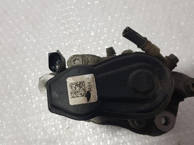 NISSAN 32353310C Суппорт задний правый в наличии Львов