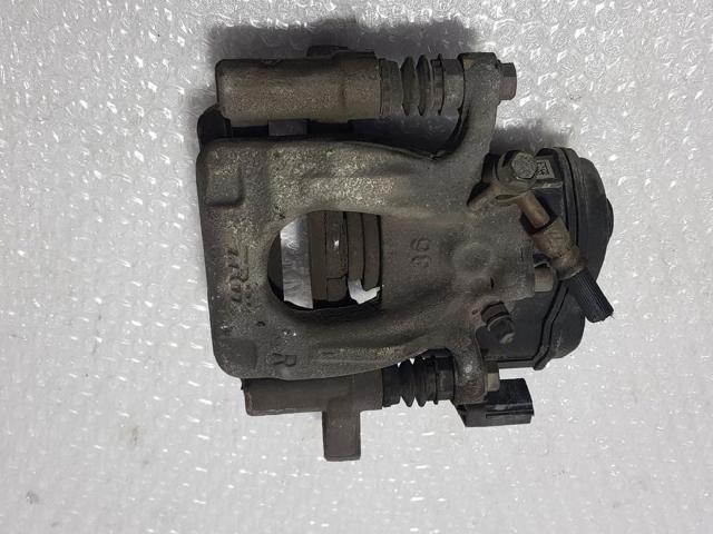 NISSAN 32353310C Суппорт тормозной задний правый в наличии Ужгород