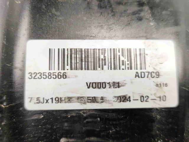 VOLVO 32358566 в наличии Полтава