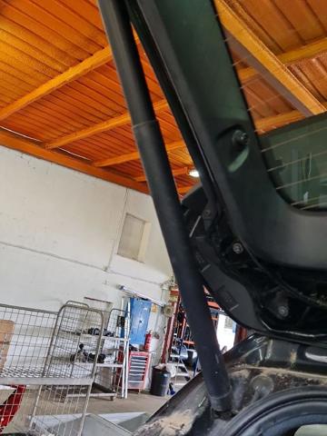 VOLVO 32399277 Амортизатор крышки багажника (двери 3/5-й задней) в наличии Винница