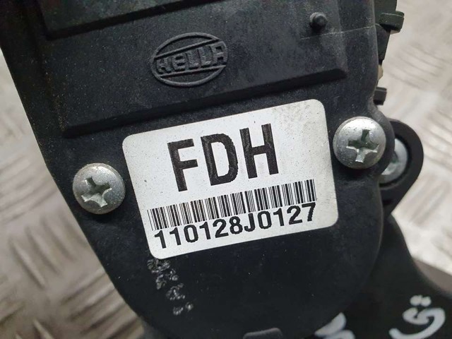 HYUNDAI 327002R300 Педаль газа (акселератора) в наличии Ровно