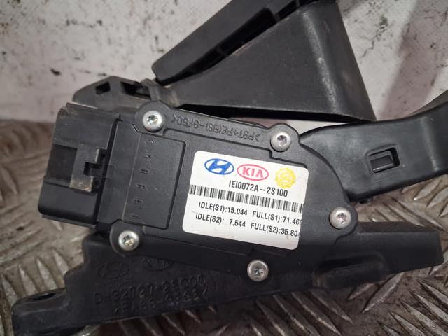 HYUNDAI 327262S000 в наличии Киев