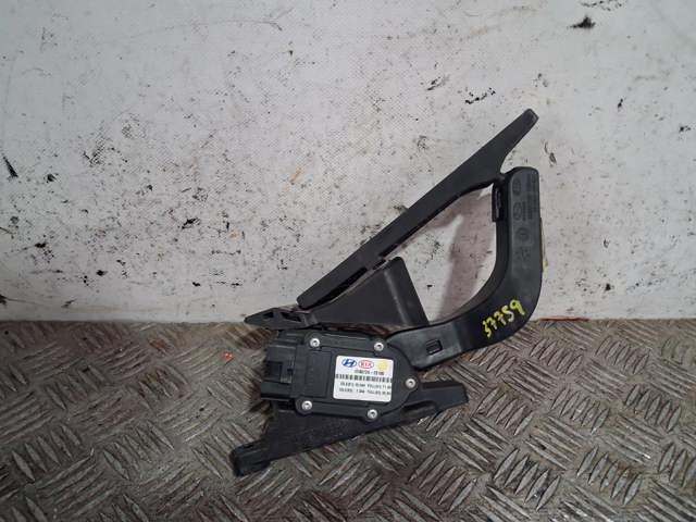 HYUNDAI 327262S000 в наличии Павлоград