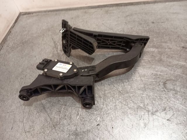HYUNDAI 327263Z000 в наличии Ирпень