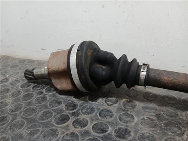 PEUGEOT 3272NK Левая полуось в наличии Николаев