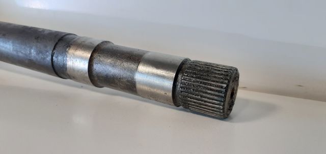 PEUGEOT 3273Z1 Полуось (привод) передняя правая в наличии Николаев