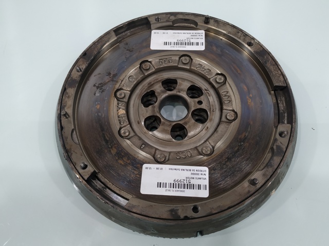 Volante de motor 330000242 PEUGEOT