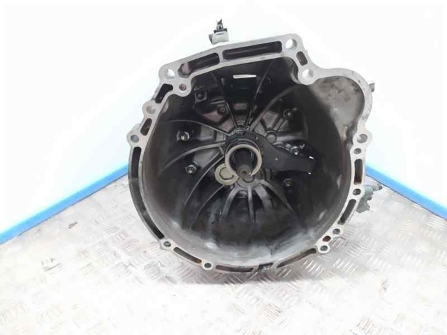 3303053150 TOYOTA КПП в сборе (механическая коробка передач) купить в Киев
