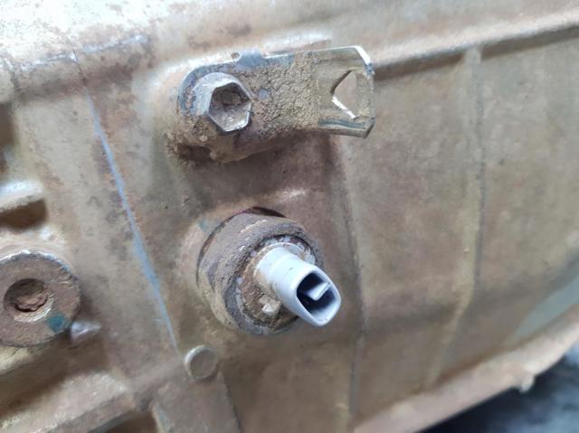 Caixa de Mudança montada (caixa mecânica de velocidades) 3303060B60 Toyota