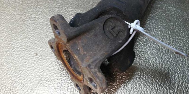3310009001 SSANG YONG Кардан передний купить в Кривой Рог