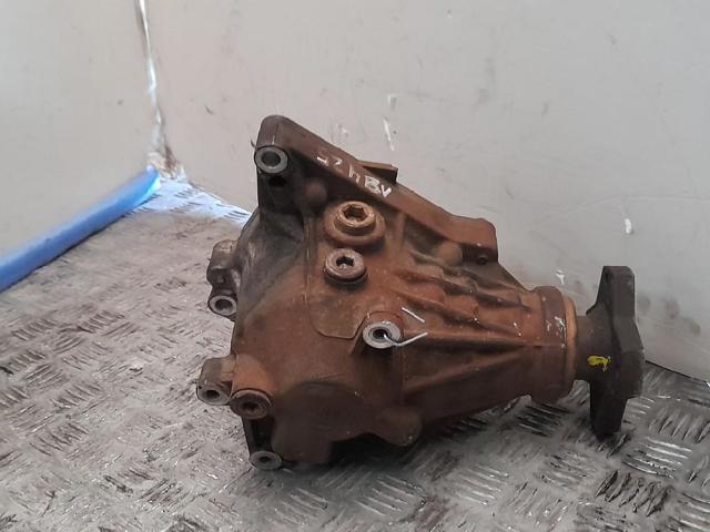 RENAULT 33100JD60B Раздатка в наличии Винница