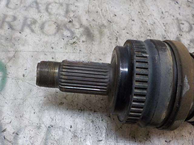 33207537608 BMW Полуось задняя правая купить в Ровно
